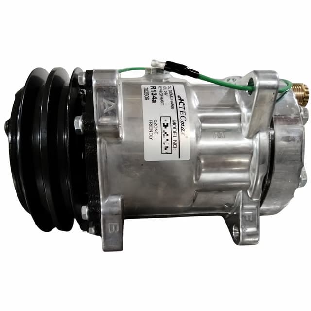 UNIVERSAL SD7