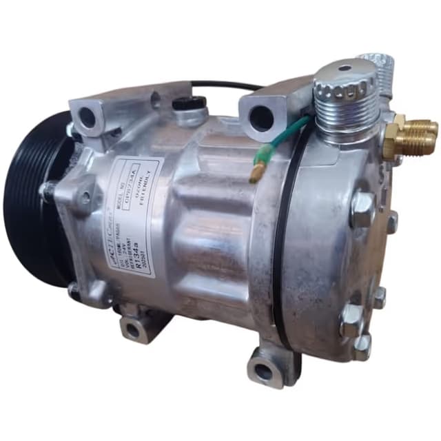 UNIVERSAL SD7